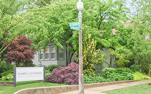 Lake Forest, Illinois, office of Mowery & Schoenfeld Wealth Management