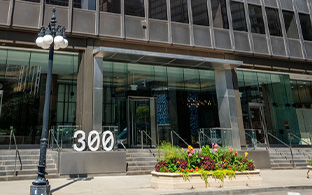 300 S Wacker Drive, Chicago
